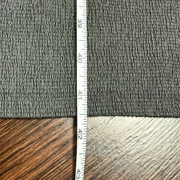 H&M stretchy dress pants size medium - Picture 5 of 7